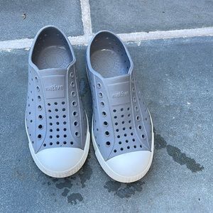 Boys size 13 gray Jefferson native